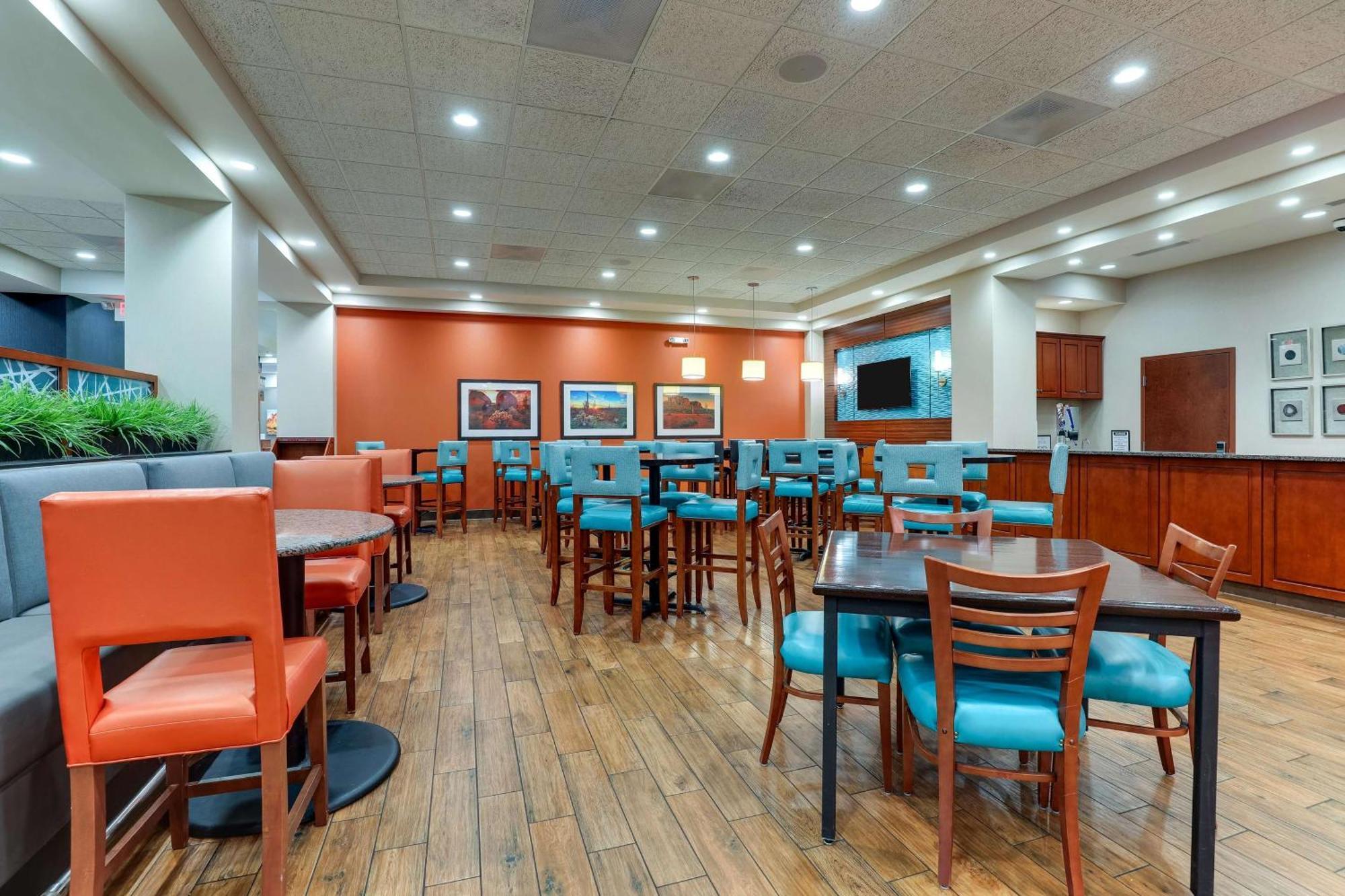 Drury Inn & Suites Phoenix Chandler Fashion Center Exterior foto